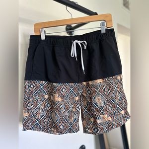 Hurley board shorts Medium
